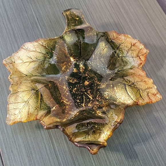 Green & Metallic Gold Small Leaf Glass Dish Tray Knick Knack Keep All Holiday - Picture 3 of 10